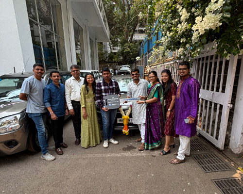 The Gudi Padwa celebrations at Navnit Maruti Showroom, Thane!